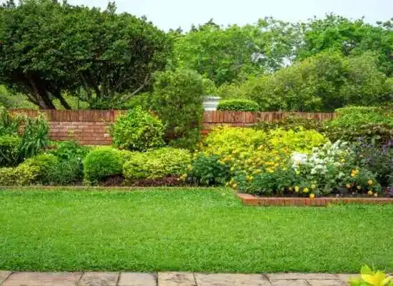 landscaping services Hamtramck